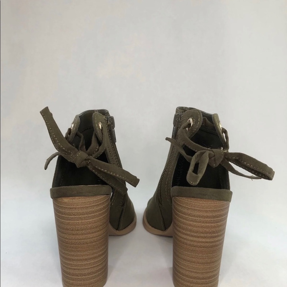 Booties - Picture 3 of 7